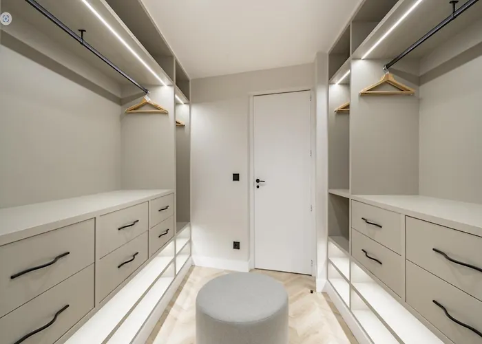 Apartamento Cosy And Stylish In A Lively Area Of *