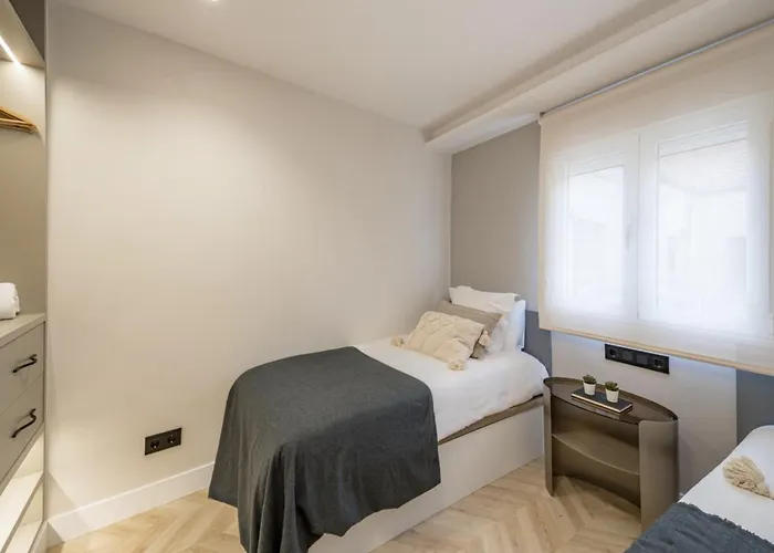Apartamento Cosy And Stylish In A Lively Area Of *